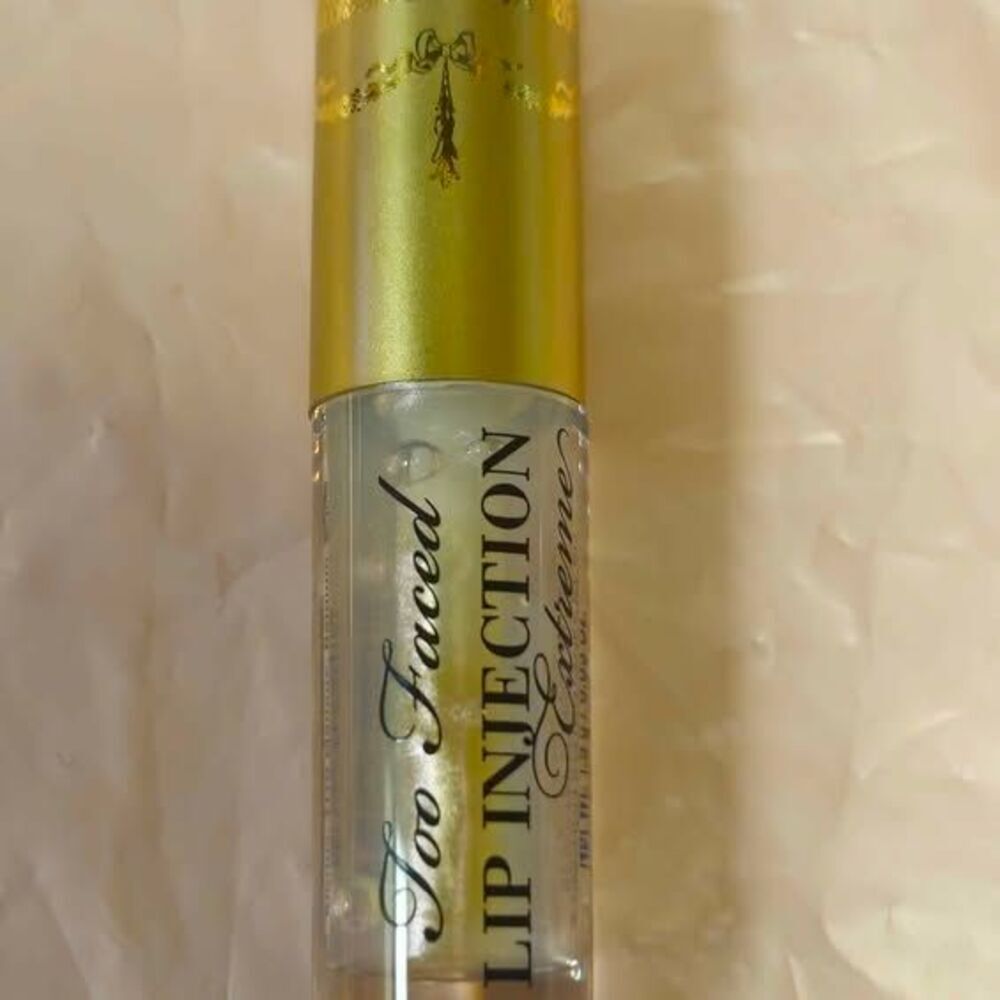 Too Faced Lip Injection Extreme Mini - 50% off Retail